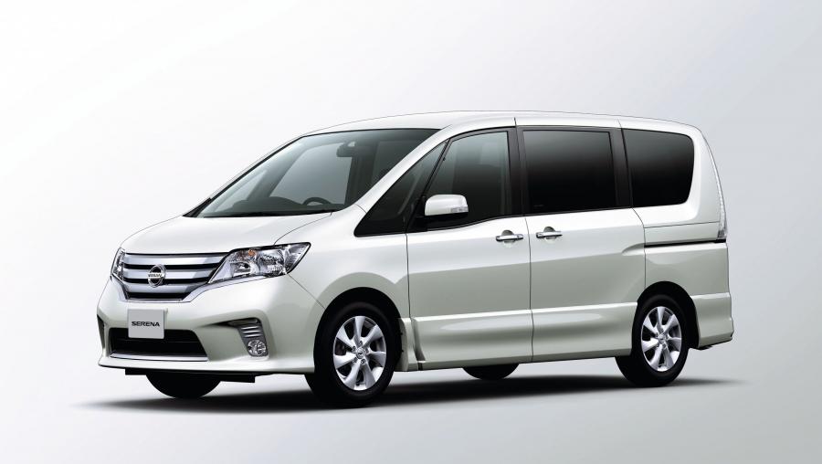  Nissan Serena 2011 года  (фото 2 из 37)